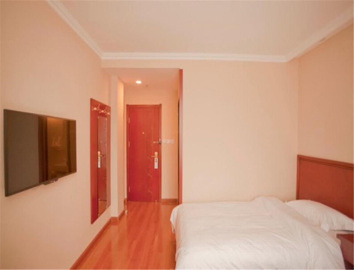 Greentree Inn Liaoning Dalian Railway Station South Shengli Square Express Hotel Luaran gambar